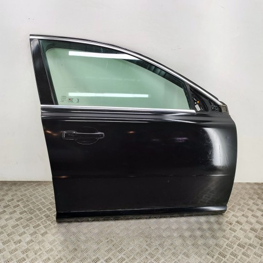 31335589 - Volvo xc70 2013 передняя правая сторона входной двери