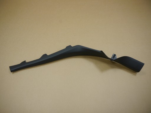 AUDI A4 B9 крышка стойки 8W0867768A