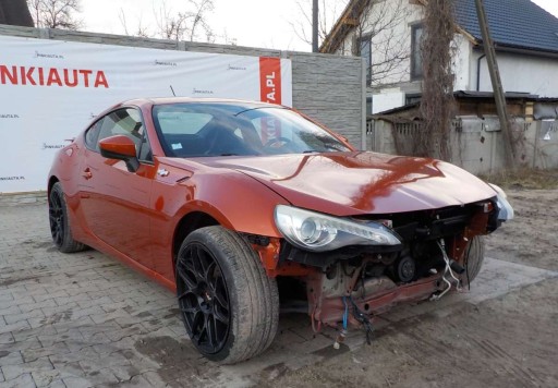 Toyota GT86 Coupe 2.0 Boxer 200KM 2012