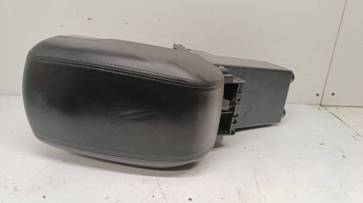 HYUNDAI IX35 armrest SKORZANY 84681-2S900 2009