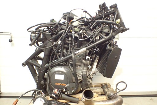 141231-1111 - KTM Duke 690 2019 заміна двигуна Quad ATV 11950km