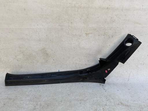 TESLA MODEL X Blende Abdeckung SLUPKA Kofferraum rechts 1047321-00-E