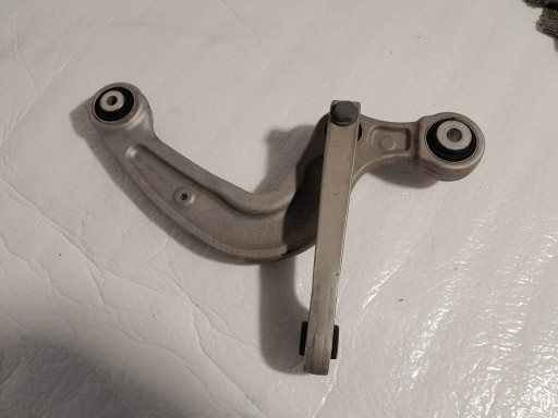 AUDI A4 B9 LIFT arm left rear part 8W0505323 8W0505465B