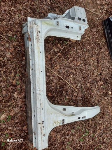 Левый порог стойки Nissan X-trail t32