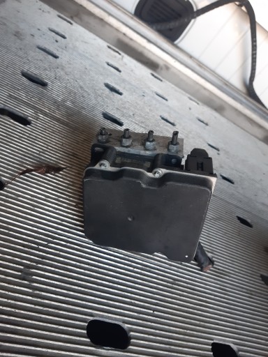 Subaru Impreza III pumpa ABS kočiona, kočna 0265235476 27536FG000 0265950794