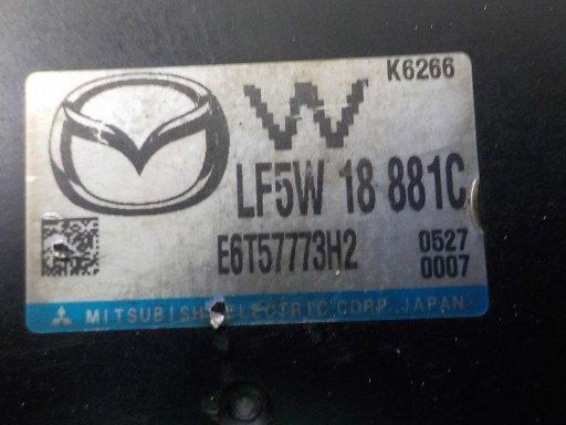 MAZDA Computer Bedienteil E6T57773H2 LF5W18881C