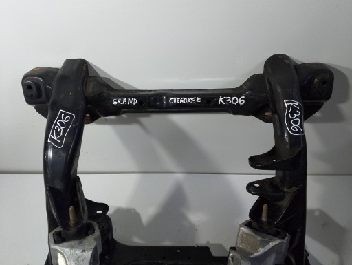 Jeep Grand Cherokee (WK) Rama pomocnicza front (K306)