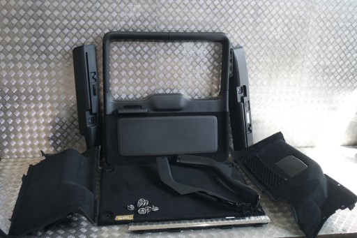 ЕЛЕМЕНТИ БАГАЖНИКА, ОББИВКА MERCEDES G W463/4