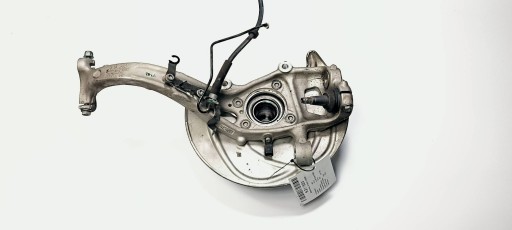otoč pravá předek 8W0407242F AUDI A4 B9 QUATTRO