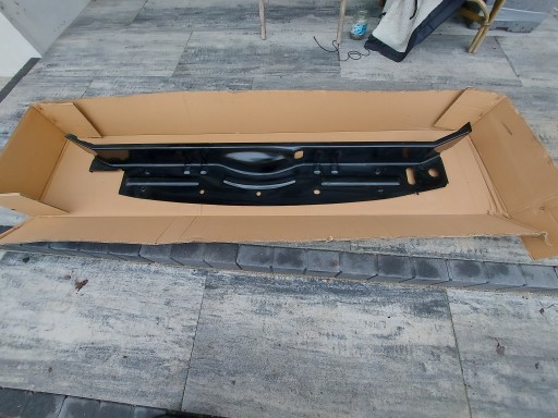 KK21V106K00 - Задний ремень FORD CUSTOM