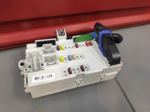 Jeep cherokee kl 2.0crd 13-18 модуль контроллера bsi 68233380ac оригинал