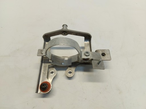 Porsche Taycan 4S 9J1 2022 drška držač instrument tabla pompy vode 9j1965543