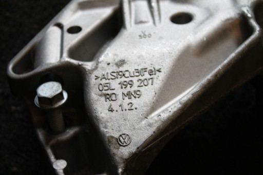 117. holder engine mount 05L199207