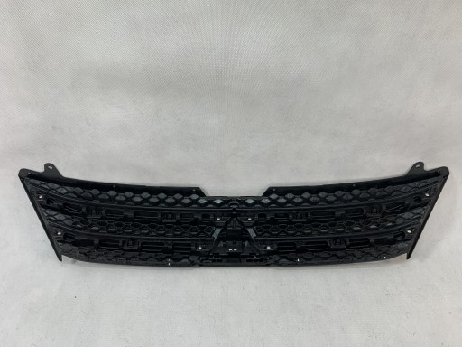 front PREKLADgrill Mitsubishi Eclipse Cross 18-20r 7450B072 01.26