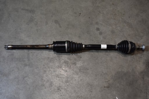 IDEALNA semi-axis front front right BMW X7 G07 G06 G05 1