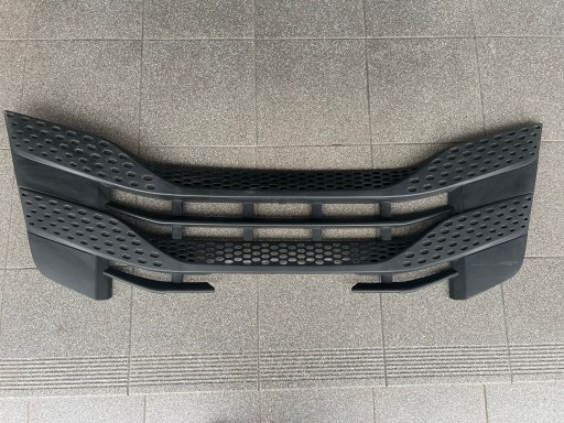 5802401392 - Маска для гриля Iveco s WAY S-WAY