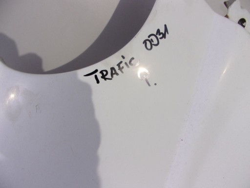 Renault Trafic II fender right