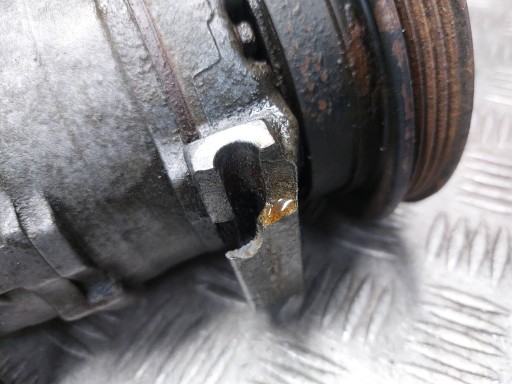 compressor compressor; of the air conditioning CHRYSLER PT CRUISER and 2.4 16V