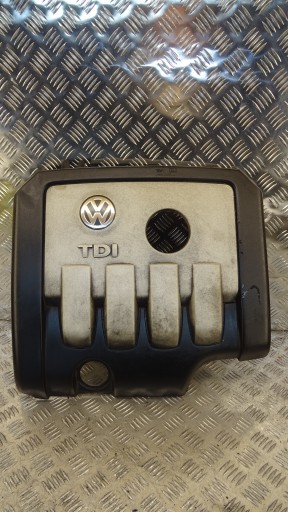Volkswagen OE 03G103925BP motor cover cover