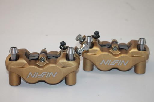 48 - TRIUMPH DAYTONA 675 06-12 ГАЛЬМІВНІ СУПОРТИ ПЕРЕДНІ ПЕРЕДНІ