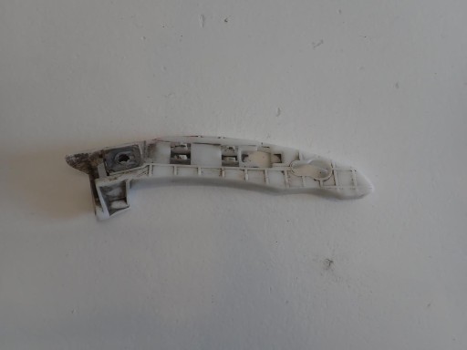 SUPPORT MONTAGE PARE-CHOCS DROITE ARRIÈRE PEUGEOT 208 2012-2019 9676507980