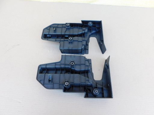 bearing of the floor boot plastics Audi Q3 II 83A kpl 83A863423 83A863424