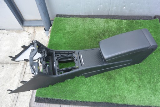 TUNEL central armrest leather VW PASSAT B7 CC LIFT
