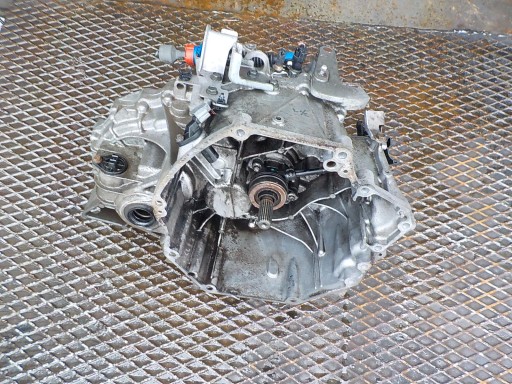 NISSAN QASHQAI J10 LIFT Převodovka D2 1.6 DCI