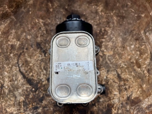 Gehäuse Ölfiltergehäuse VW SEAT SKODA 2.0 TDI 03L117021C