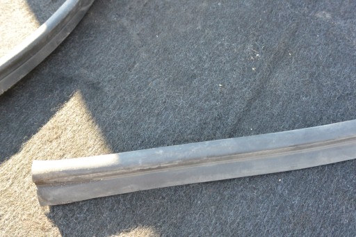 Joint KOMORY Moteur du capot VW VOLKSWAGEN TOUAREG 7P II