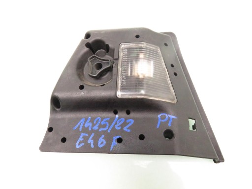 63218383100 - Патрон лампи задній правий BMW E46