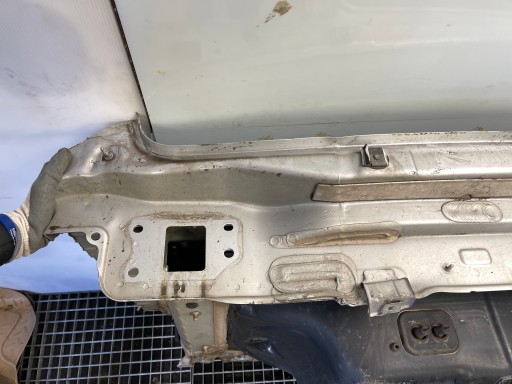MERCEDES E-KLASA W213 KOMBI sump rear panel rear part 755