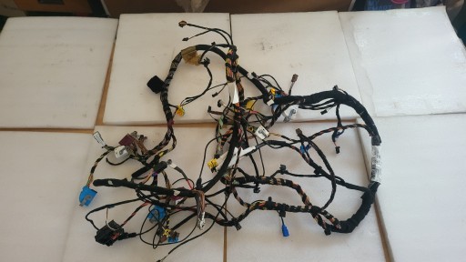 wiring electrical below cockpit MERCEDES W205 C63 AMG