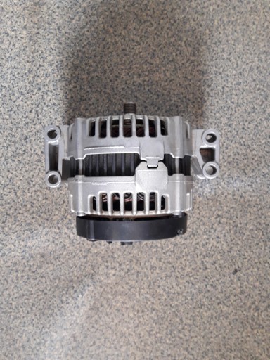 0121715009 - Генератор volvo s60 v60 xc60 v70 6g9n-10300-ma 3.0 бензин новый оригинал.