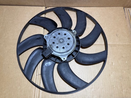 AUDI A6 C7 LIFT 2.0 TDI ventilátor SMIGLO vrtule chladiče M160982