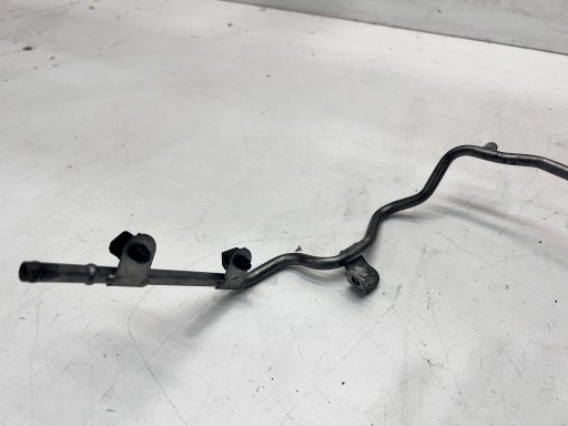 cijev prijenos vode AUDI VW A4 B8 1.8 TFSI 2.0 TFSI 06J121075F