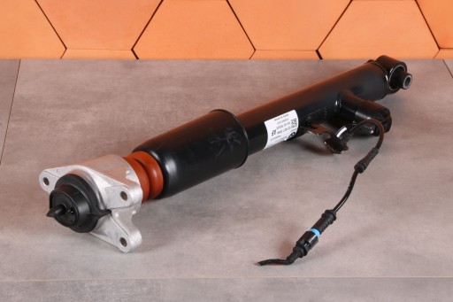 BMW 3' G20 shock absorber right left rear part rear VDC XDRIVE 6895057 7 km !!!