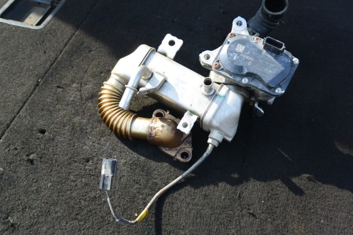 Radiateur échappement EGR Vanne boitier papillon RENAULT TRAFIC VIVARO VITO 1.6 DCI CDTI