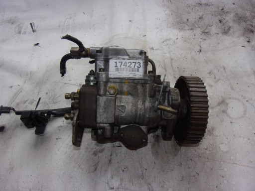 Топливный насос Vw Passat BOSCH 0460404986