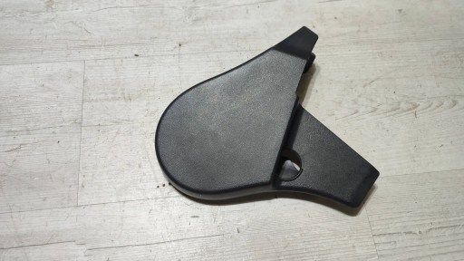 Nissan Qashqai 16r 1.5dci vorne Seite rechts Blende Abdeckung SITZ
