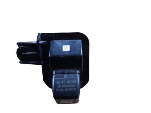 Камера заднего вида на крышке багажника toyota auris 2 ii 86790-02030