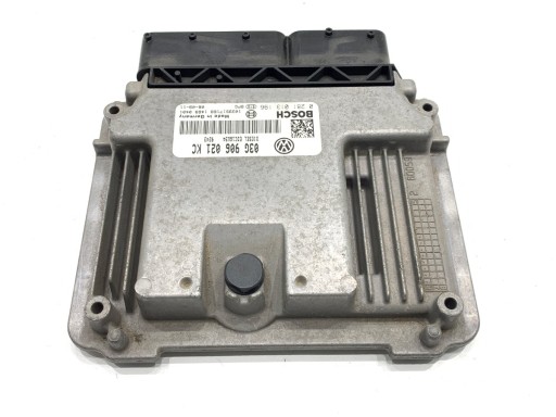 LORK-486-17768 - Двигун комп vw touran 03g906021kc 1.9 105km 03-10 контролер