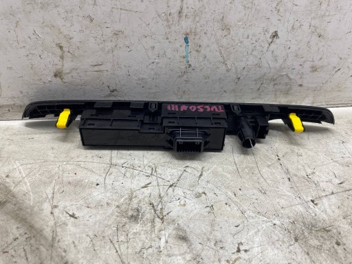 PANEL luci Luci di emergenza 93700-D7800 HYUNDAI TUCSON III (2015-2018)