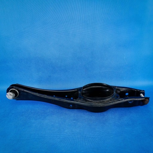 arm rear poprzeczny left right Audi Q3 83A 3Q0505311F 28km