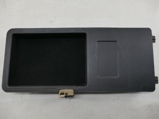 1268430407 - MERCEDES W126 SE полка для хранения задняя задняя