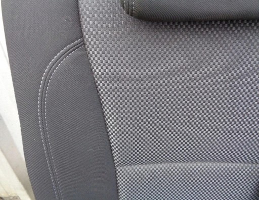 HYUNDAI I30 II 13 R KANAPA TYLNA ISOFIX 3D za 199 z z