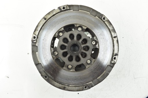 Embrayage Disque de pression AUDI A4 B8 A5 8T Q5 8R A6 C7 1.8 TFSI 0B2141117A