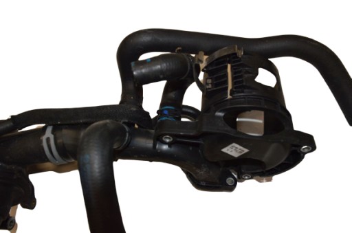 MERCEDES W204 кріплення паливного фільтра A6512000356