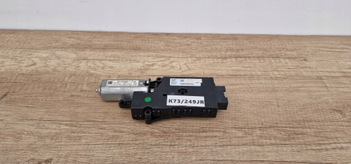 L8D2-53508-BJ - ДВИГУН ЛЮКА LAND ROVER DEFENDER DISCOVERY