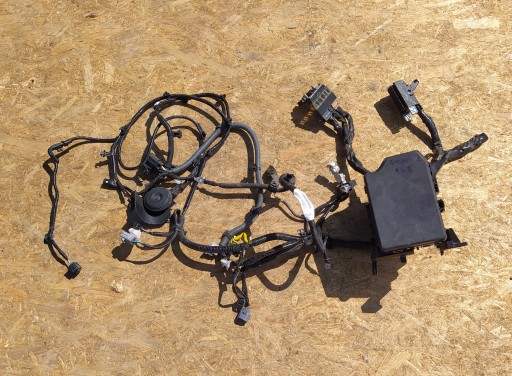 8 - Sx4 s-cross ii 2022- корпус, блок предохранителей 1.4 гибрид